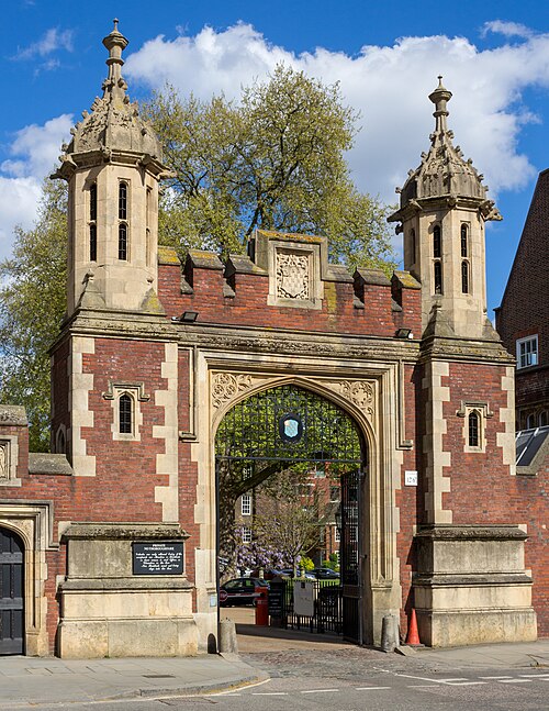 Lincoln's Inn Chapel